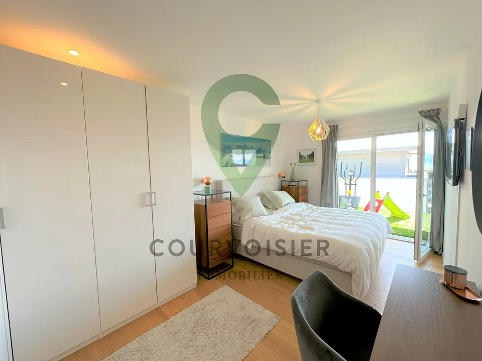 Prächtiges Duplex mit 4.5 Zimmern und Panoramablick auf den See