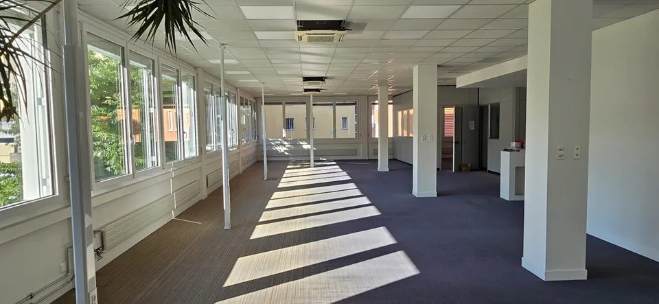 CHIASSO ESPACE DIRECTIONNEL DE 400 M²