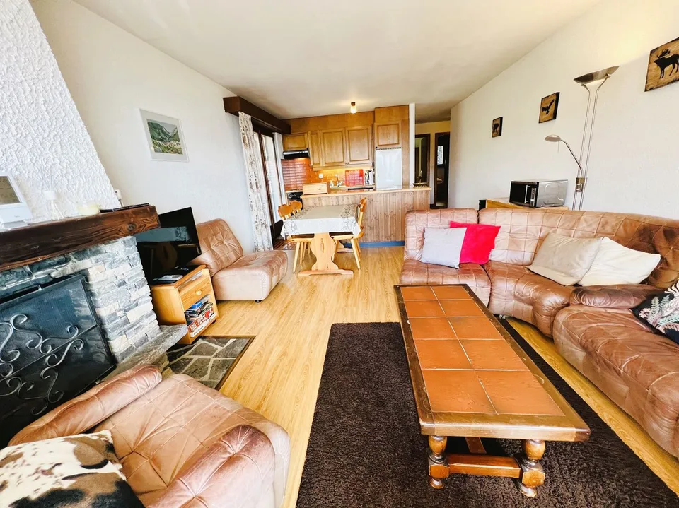 Stagionale: Spaziosa e luminosa casa di 3.5 locali - Superba vista - Ben situata - Zona molto tranquilla