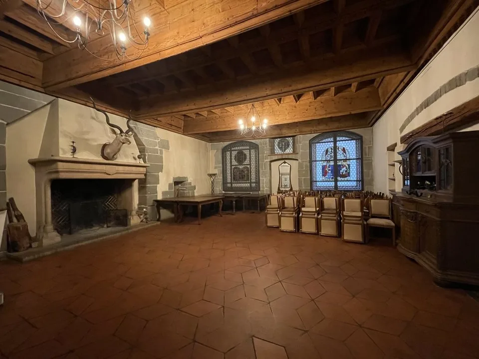 Friburgo (quartiere di Bourg) - Sala medievale in affitto
