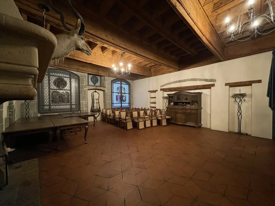 Friburgo (quartiere di Bourg) - Sala medievale in affitto
