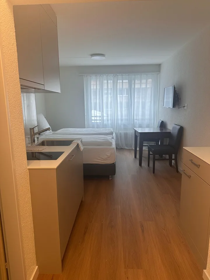 Studio Nähe Flughafen – Foto 7 von 7