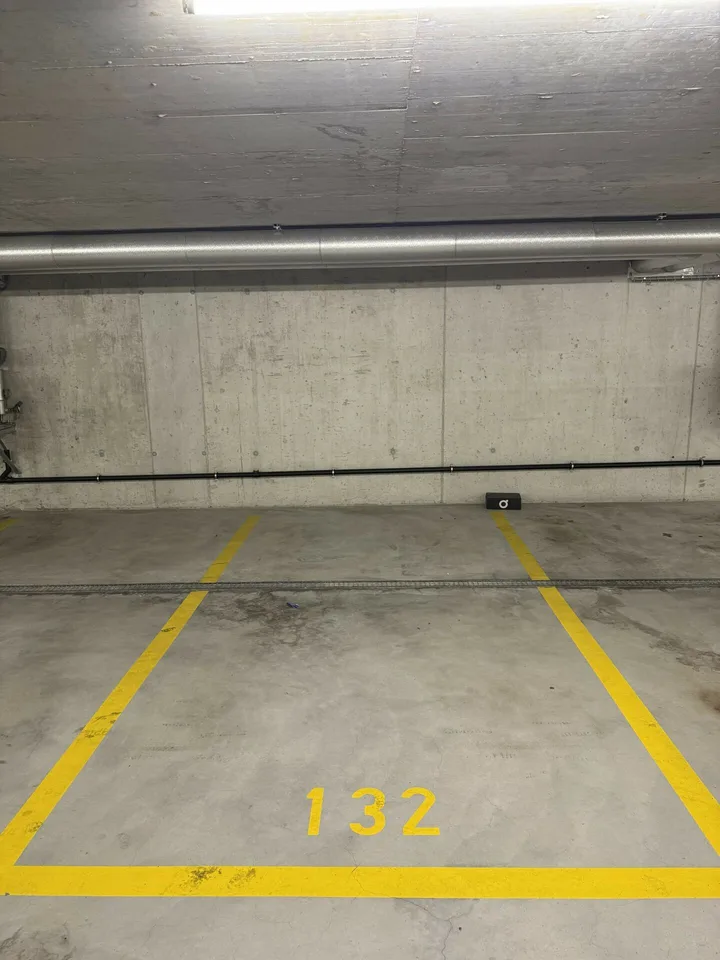 Parkplätze an zentraler Lage in Zürich-Altstetten