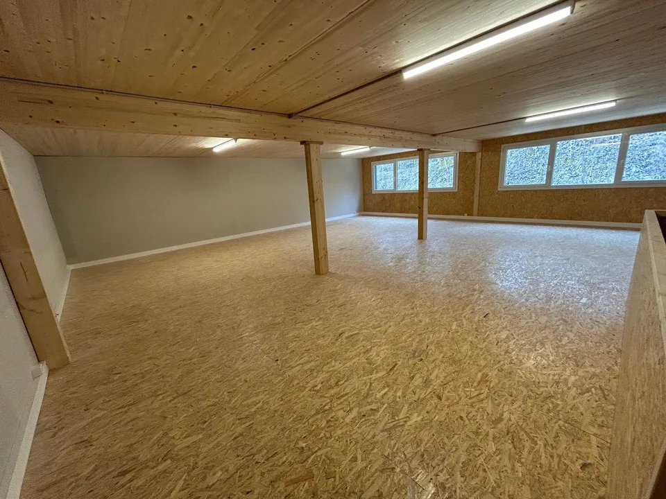 Lokal/Lager Nr. 8 - Ch. de Plans-Praz 32 – Foto 6 von 7