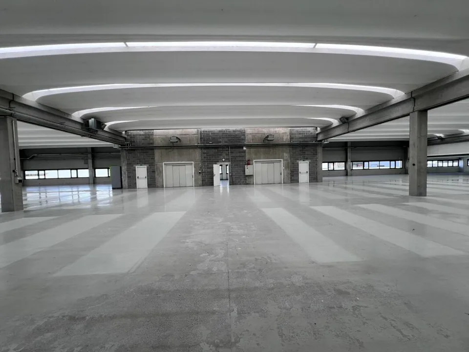 Superficie artigianale/industriale/uffici (frazionabile)
