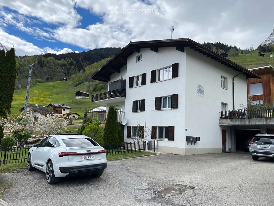 4,5 Zimmer Wohnung in Rabius