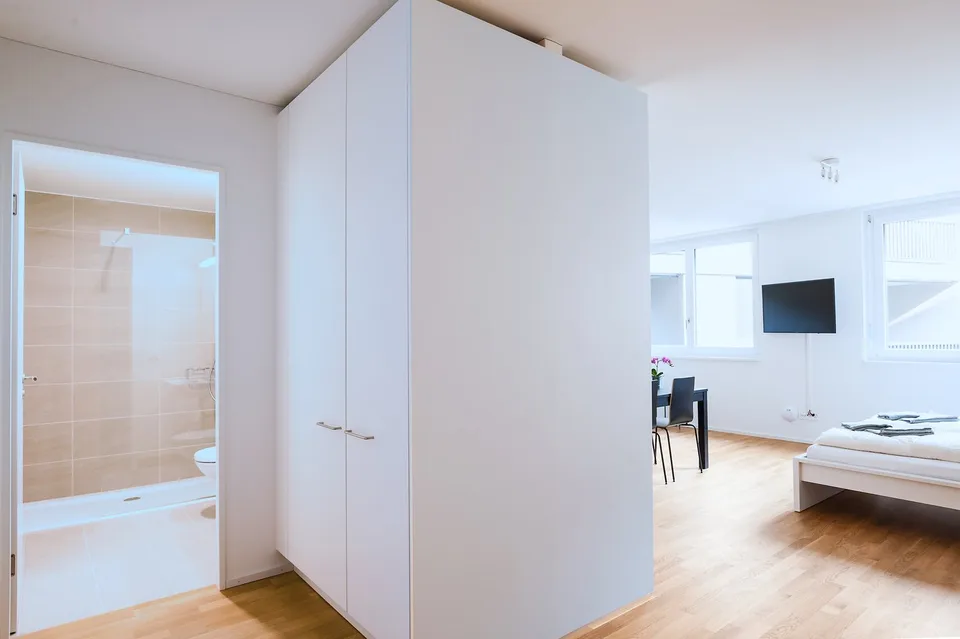 Modernes 1.5-Zimmer-Studio in Basel – photo 8 of 12