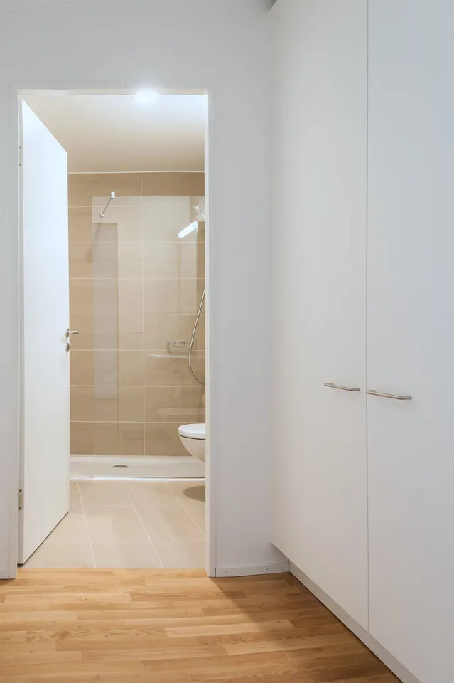 Modernes 1.5-Zimmer-Studio in Basel – photo 9 of 12
