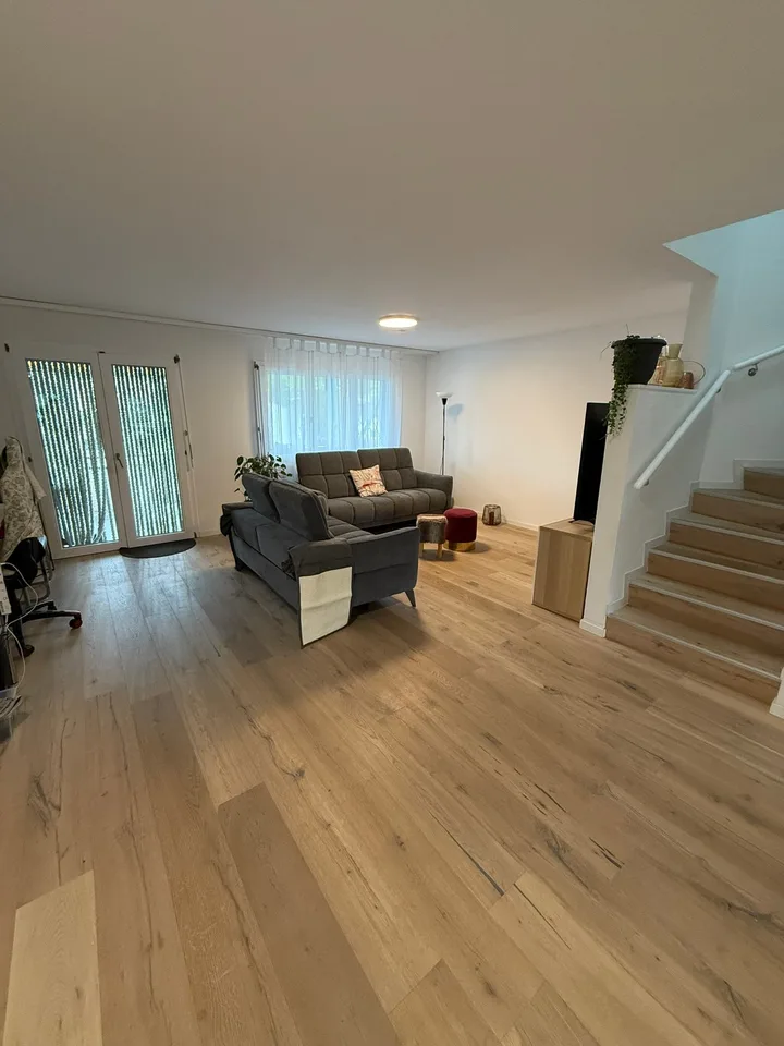 4.5-Zimmer Maisonettewohnung mit Terrasse & Balkon