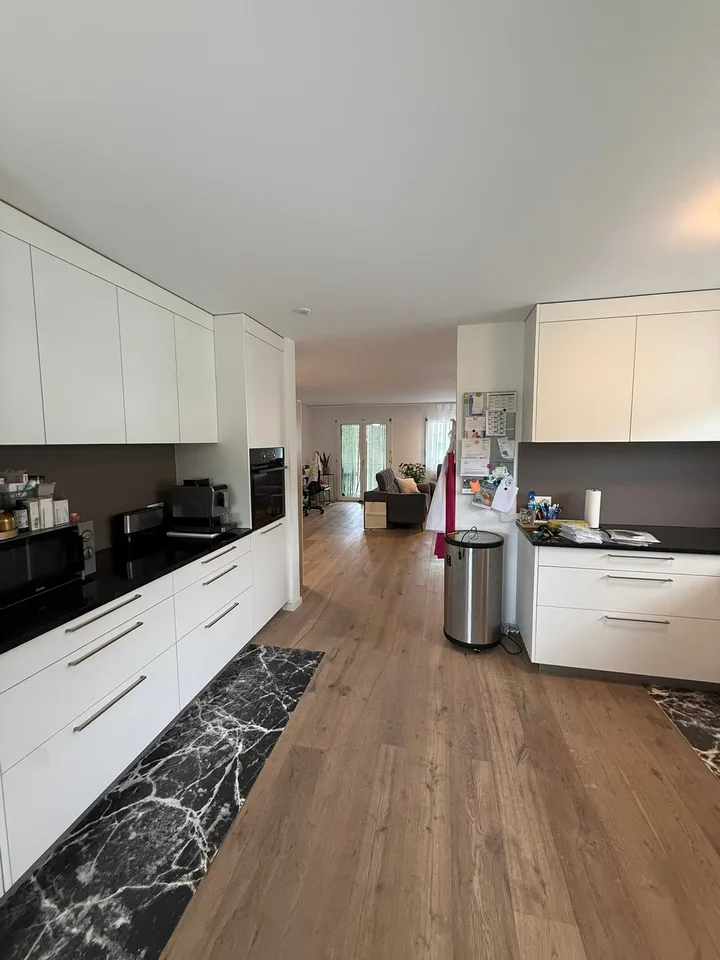 4.5-Zimmer Maisonettewohnung mit Terrasse & Balkon