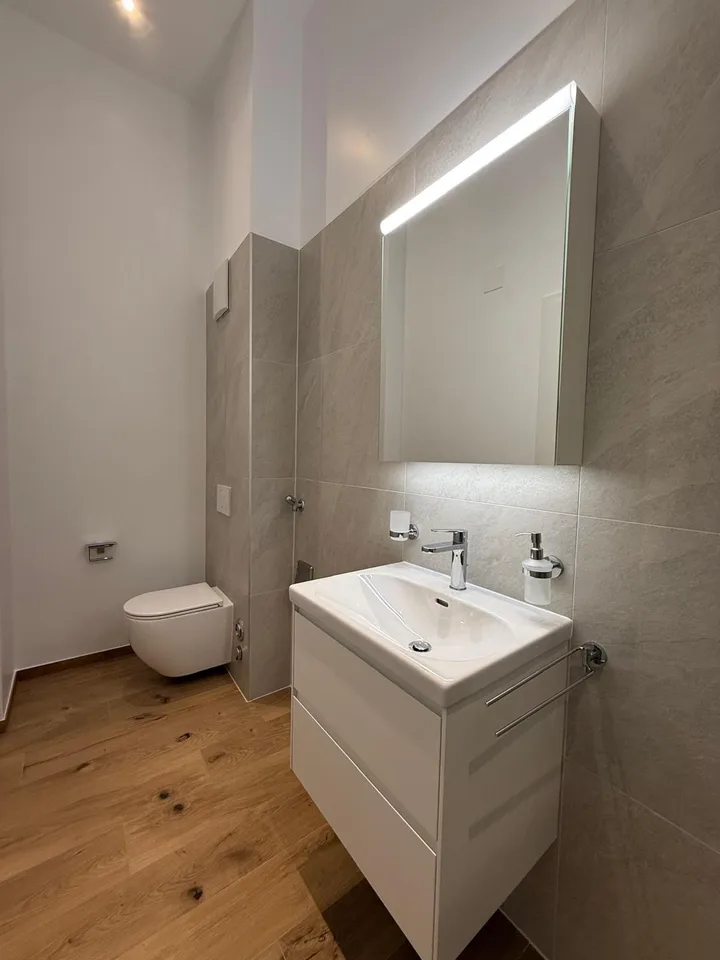 Prächtige 2-Zimmer-Wohnung mit großer Terrasse