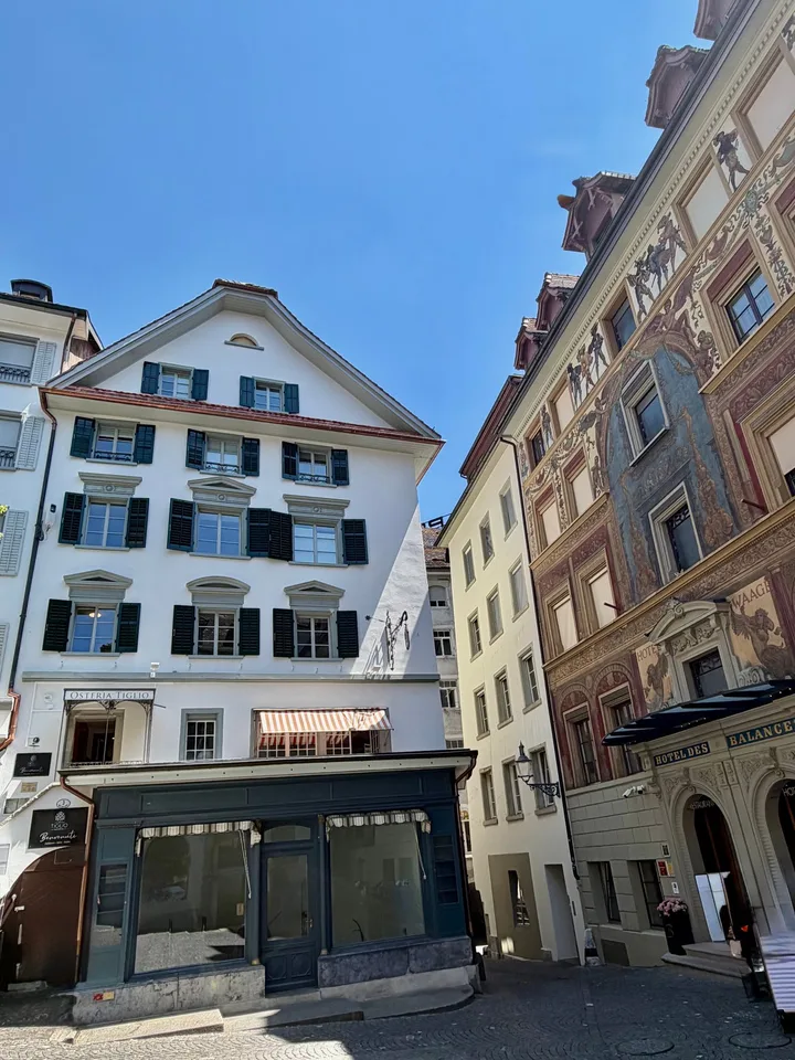 Luxuriöse möblierte 2.5-Zimmer-Wohnung mit Service in der Altstadt von Luzern