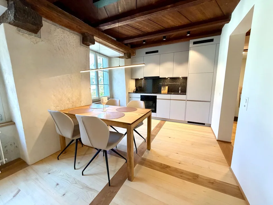 Luxuriöse möblierte 2.5-Zimmer-Wohnung mit Service in der Altstadt von Luzern