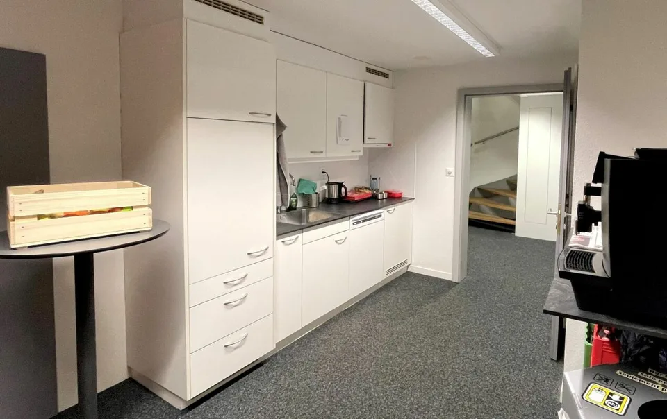 Edificio uffici rappresentativo in una posizione eccellente