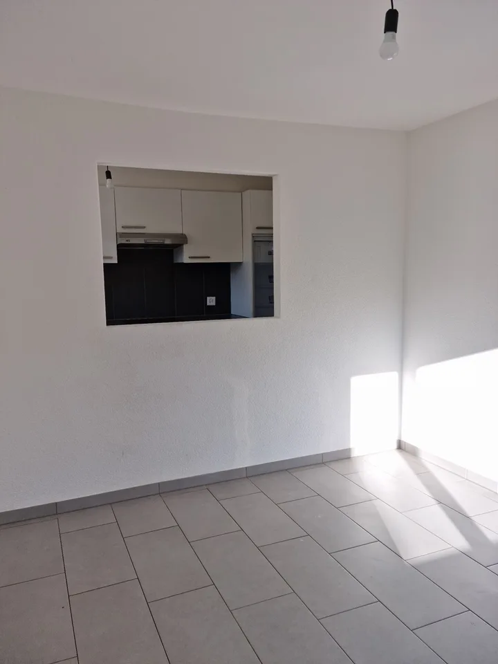 Einzigartige Gelegenheit! 67 m2 großes Erdgeschosswohnung – Foto 10 von 13