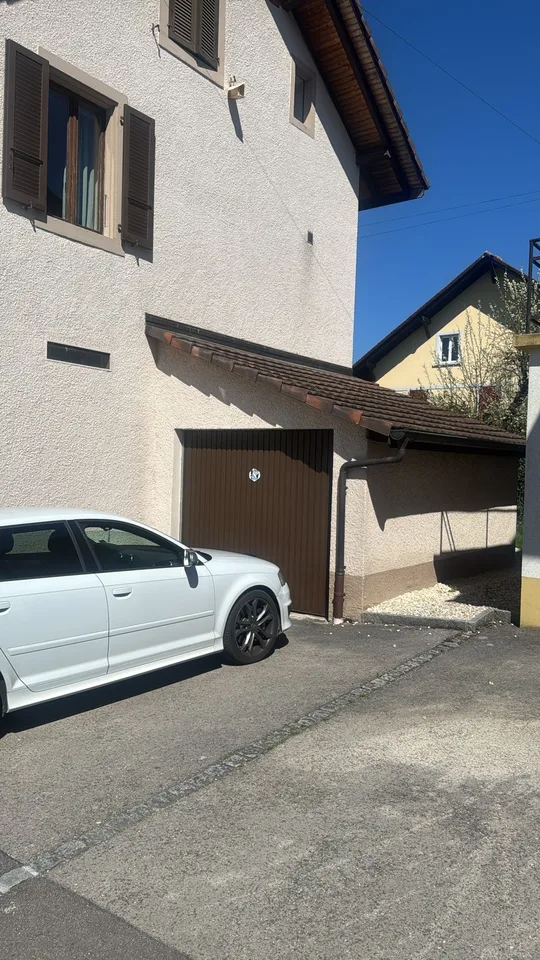 Garage individuel à louer à Val Terbi