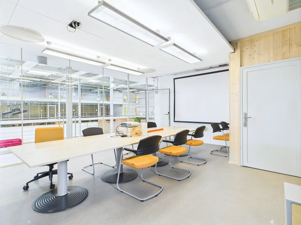 Büroräumlichkeiten im Industriequartier ab 144m2