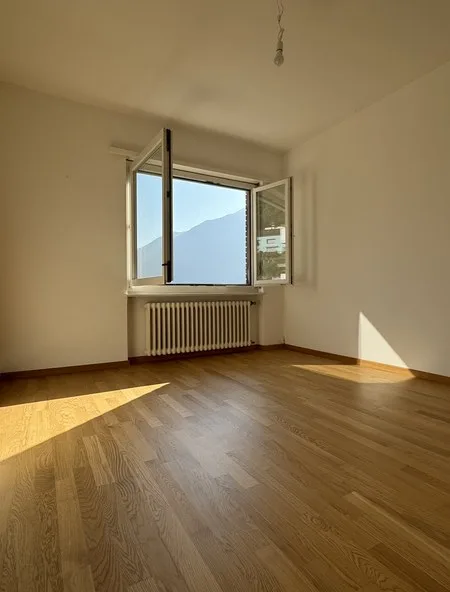 Schönes 4.5-Zimmer-Apartment mit Seeblick in Melide – Foto 8 von 11