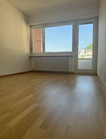 Schönes 4.5-Zimmer-Apartment mit Seeblick in Melide – Foto 6 von 11