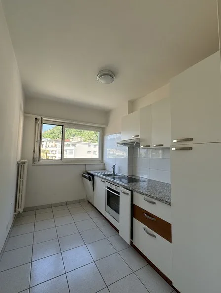 Schönes 4.5-Zimmer-Apartment mit Seeblick in Melide