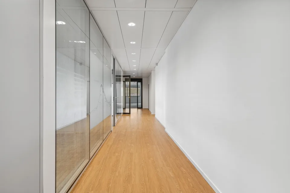 Uffici in affitto da 64 a 385 m² nel cuore di Terre Bonne