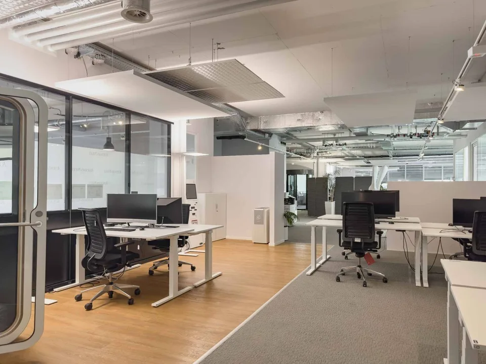 Büros mit 732 m² in Meyrin