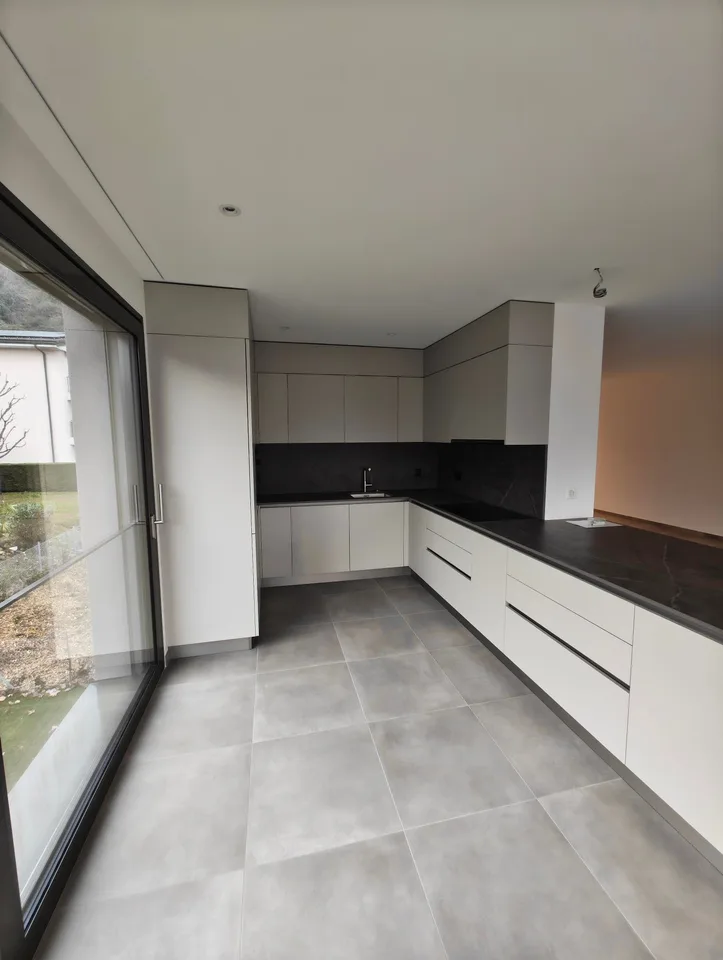 Elegante appartamento 4.5 locali a Lamone