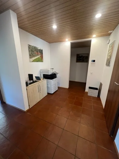 Ufficio/studio medico/studio estetico ev. già arredato – foto 8 di 16
