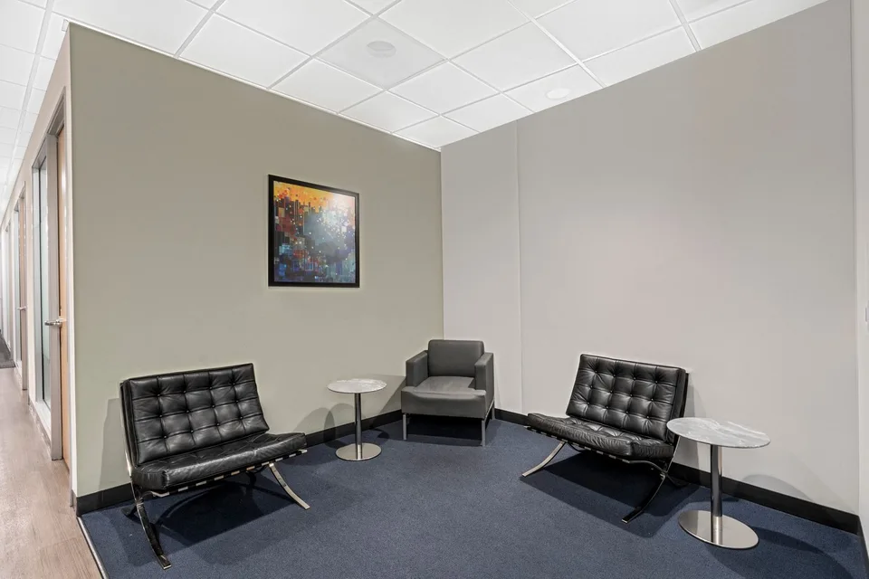Eigener Schreibtisch in Regus Spoom Glattpark