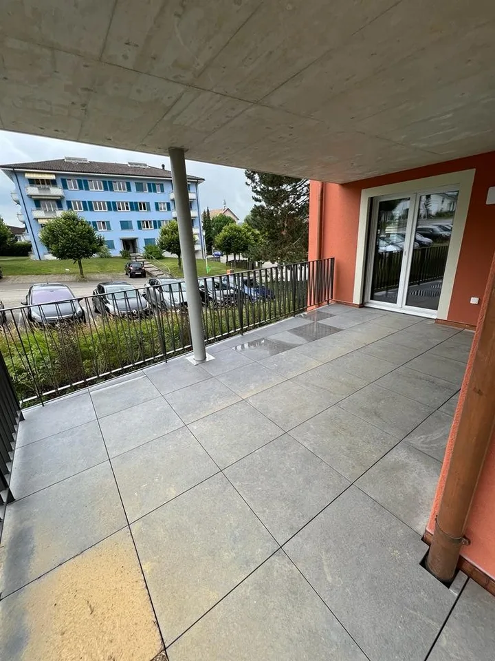 Ampio appartamento di 5.5 locali con terrazza a Porrentruy