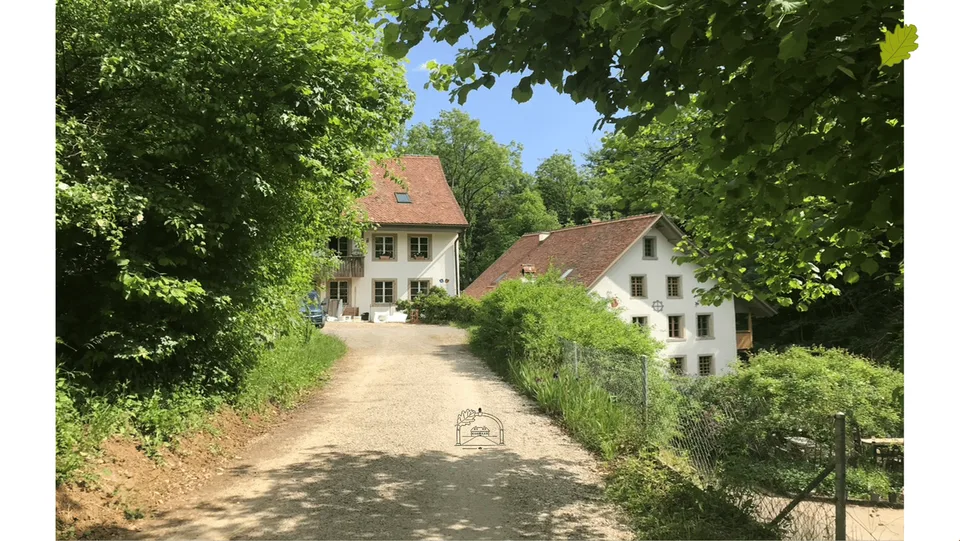 möblierte 3.5 Zi. Wohnung, Nebenkosten inkl. Idyllische, ruhige Lage