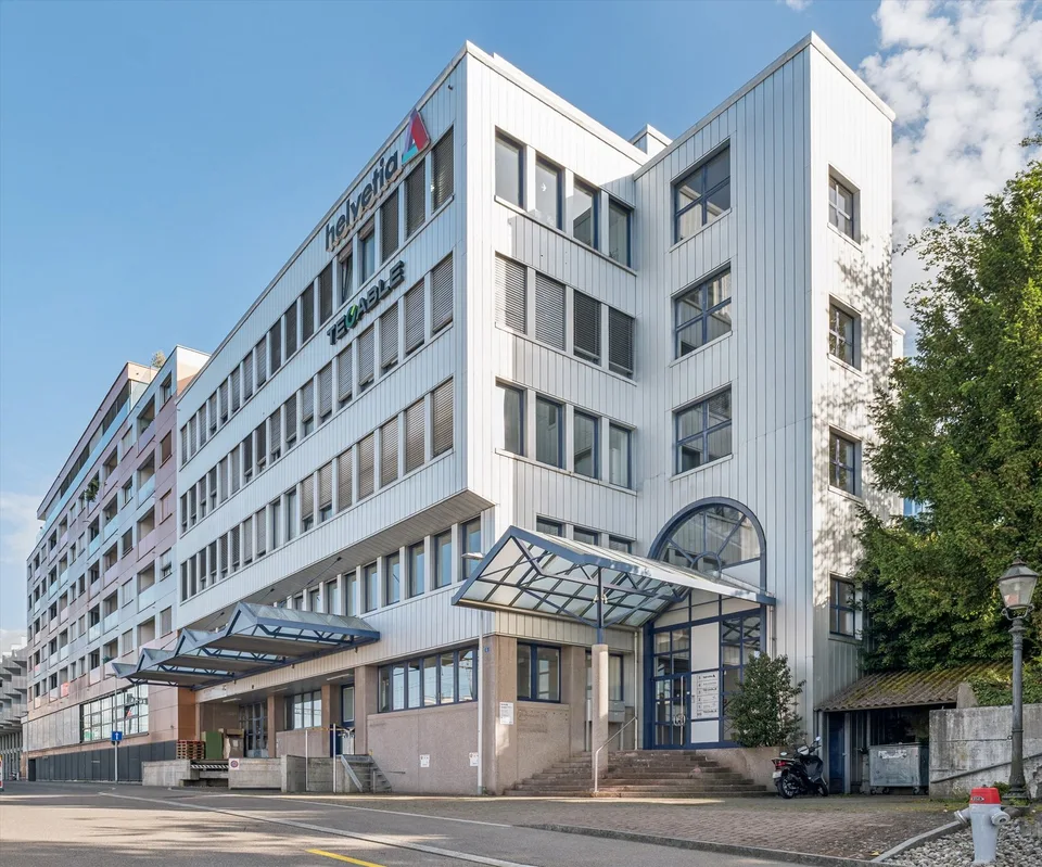Attraktive Bürofläche an zentraler Lage in Horgen mit Blick auf den Zürichsee