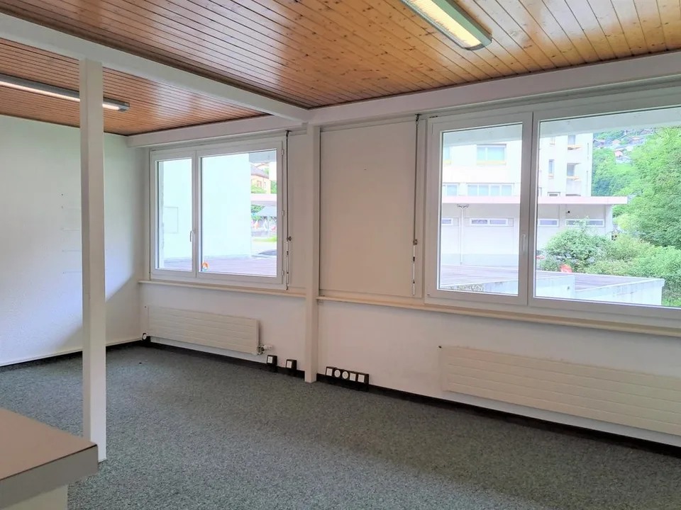 Bureaux lumineux au centre-ville 2 mois de loyers offerts