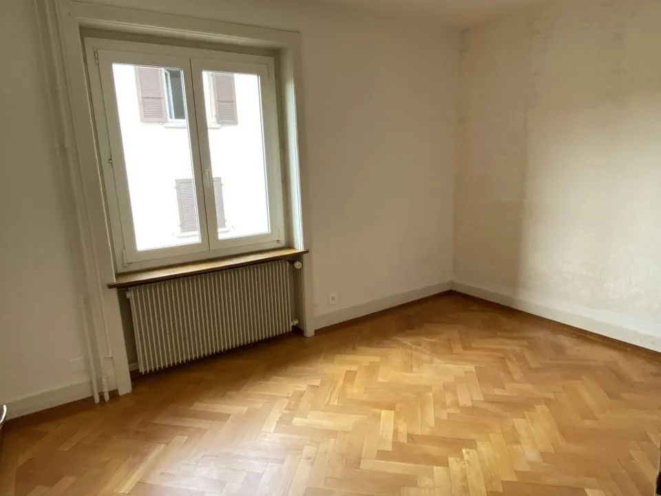 Spacieux appartement de 4 pièces avec vue au Locle – photo 11 sur 20