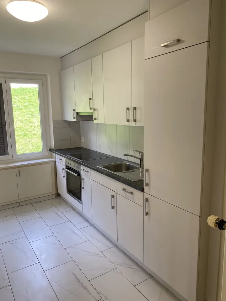Spacieux appartement de 4 pièces avec vue au Locle