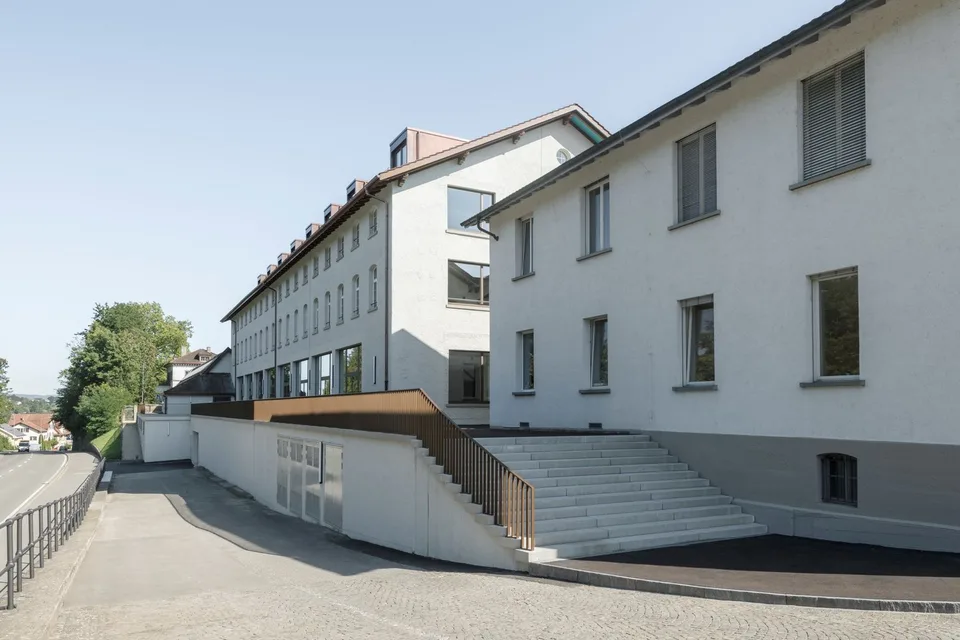 Hochwertig ausgebaute Gewerbeflächen – Foto 8 von 8