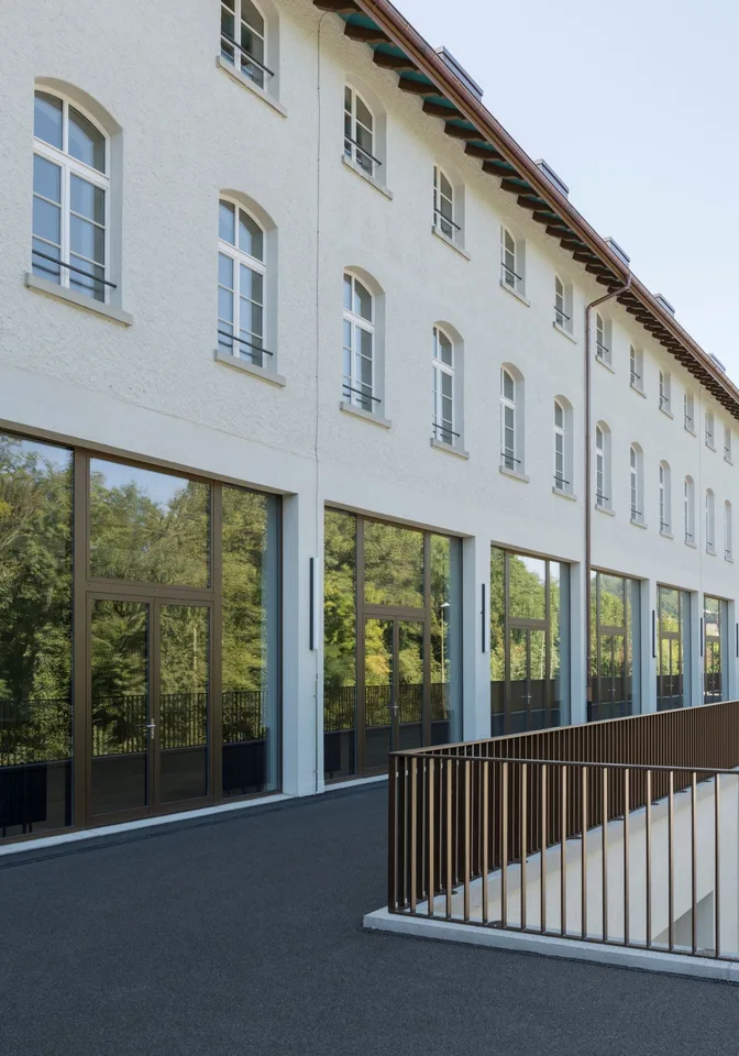 Hochwertig ausgebaute Gewerbeflächen – Foto 6 von 8