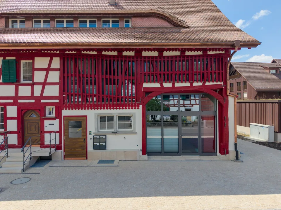 Appartement charmant et beau avec balcon