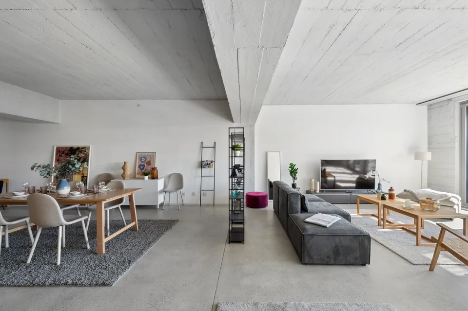 Wohnung 2.5 Zimmer mit einem Atelier als Extra!
