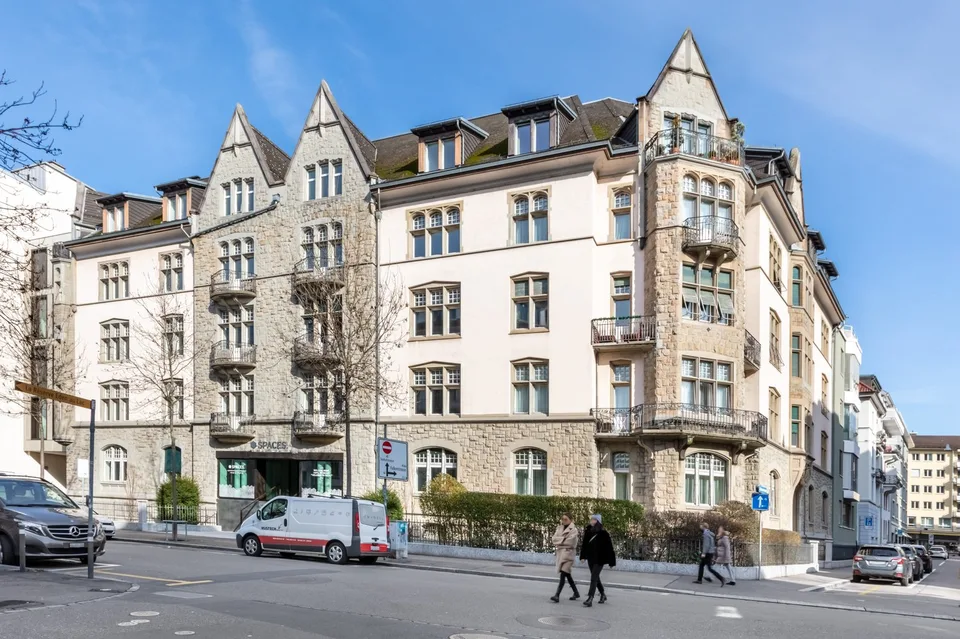 Office spaces for 10 in Spaces Seefeld