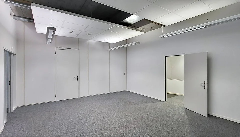Espaces de bureau entièrement aménagés au TechCenter Reinach !