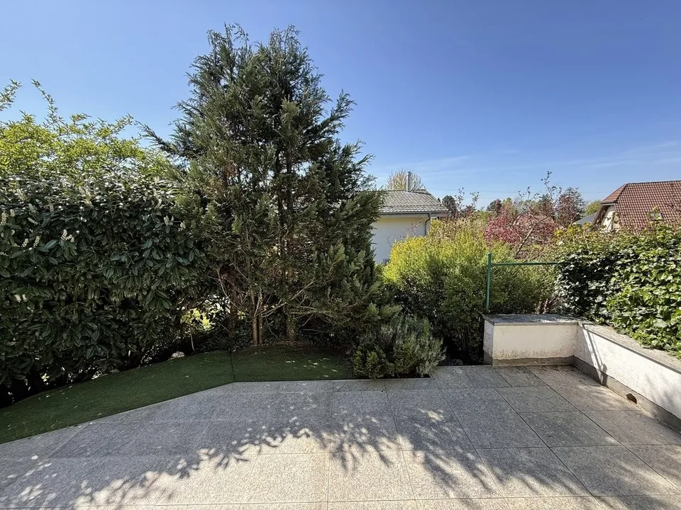 Spacious 3.5 rooms of 105m2