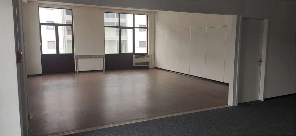 Miete Gewerbefläche 320 m²