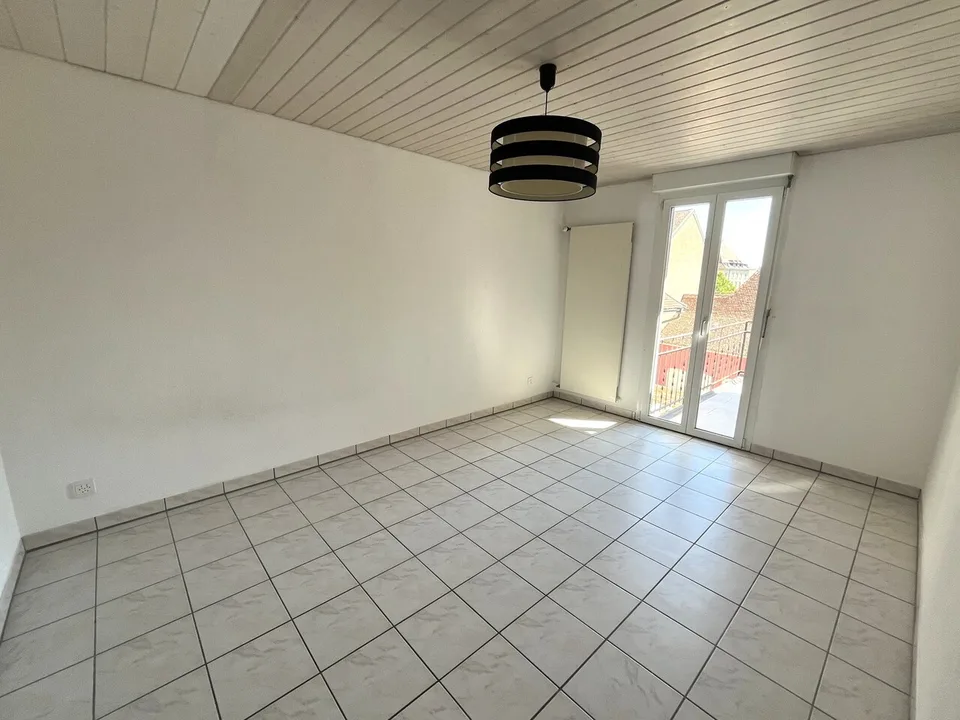 Bellissimo duplex di 3,5 stanze con terrazze a Payerne