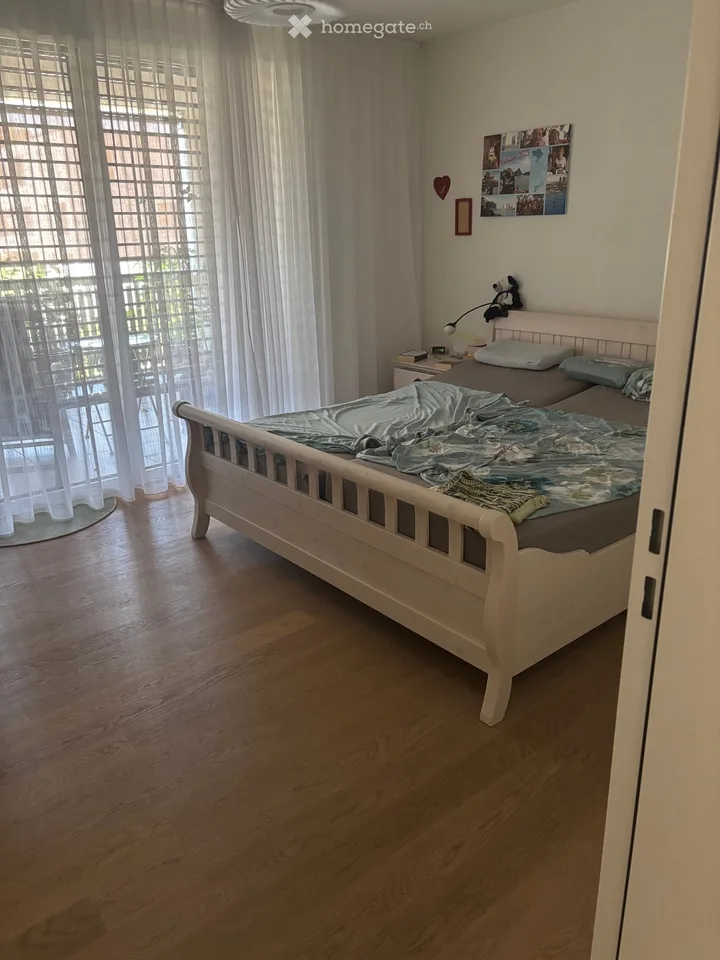 schöne helle 2 Zimmer Wohnung zu vermieten ab 01.10.2026