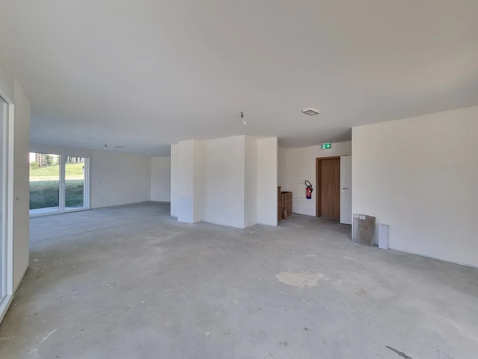 Locale commerciale 301 - 69 m2 - piano terra - in affitto