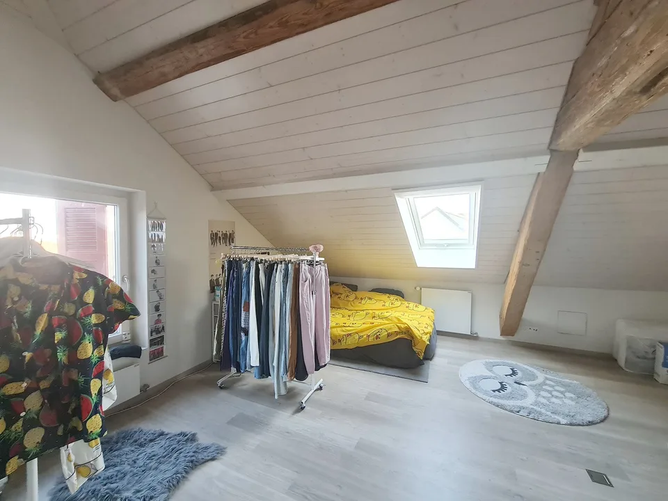 Dachwohnung mit 3.5 Zimmern im Stadtzentrum
