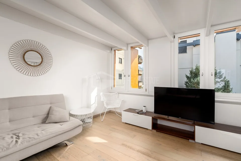 DUPLEX von 4,5 Zimmern, komplett möbliert
