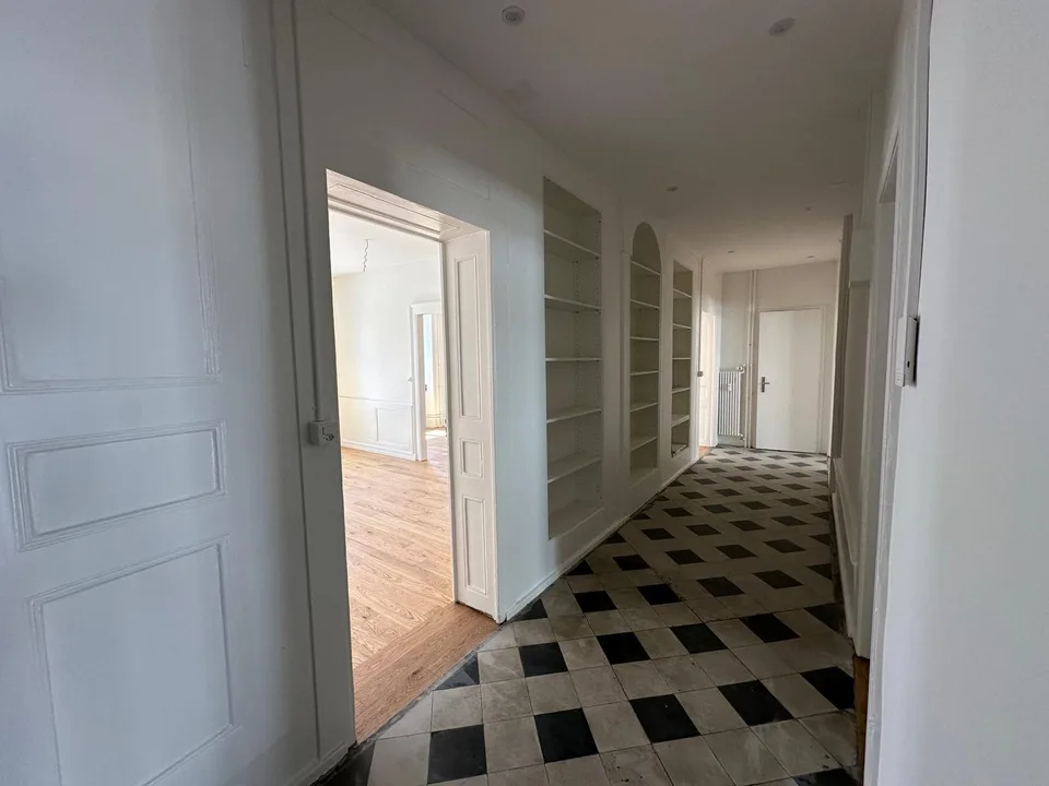 Wohnung 3.5 Zimmer hell in La Chaux-de-Fonds – Foto 12 von 12