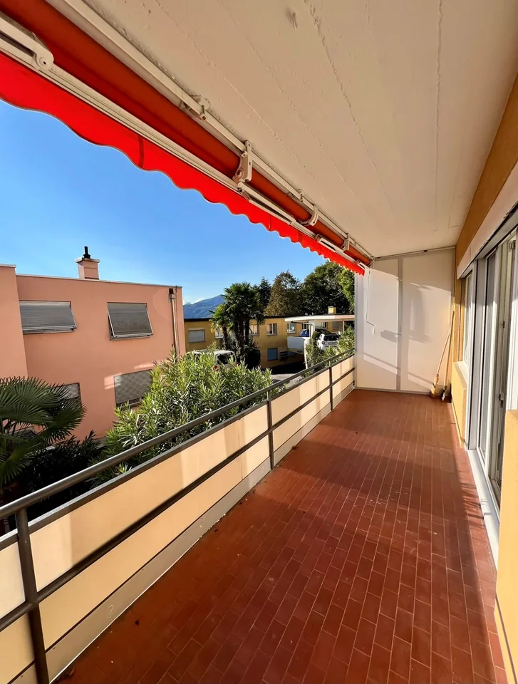 Mietet man ein hübsches und helles Einzimmerapartment, das kürzlich renoviert wurde – Foto 12 von 12
